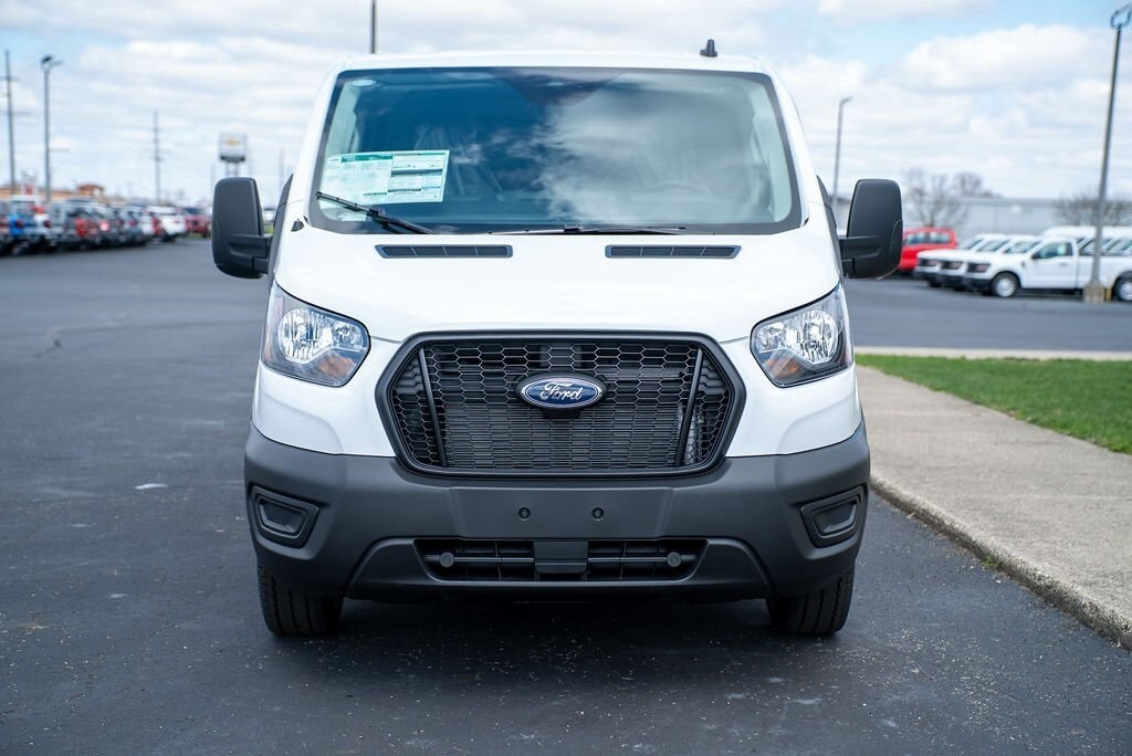 2025 Ford Transit photo 2