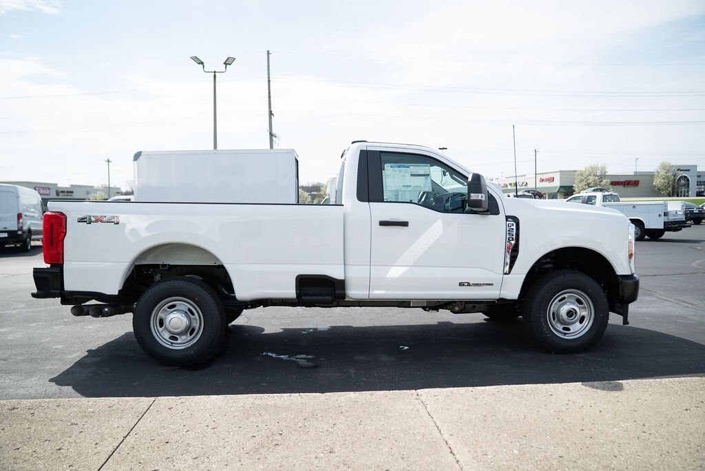 2025 Ford F-250 XL photo 3