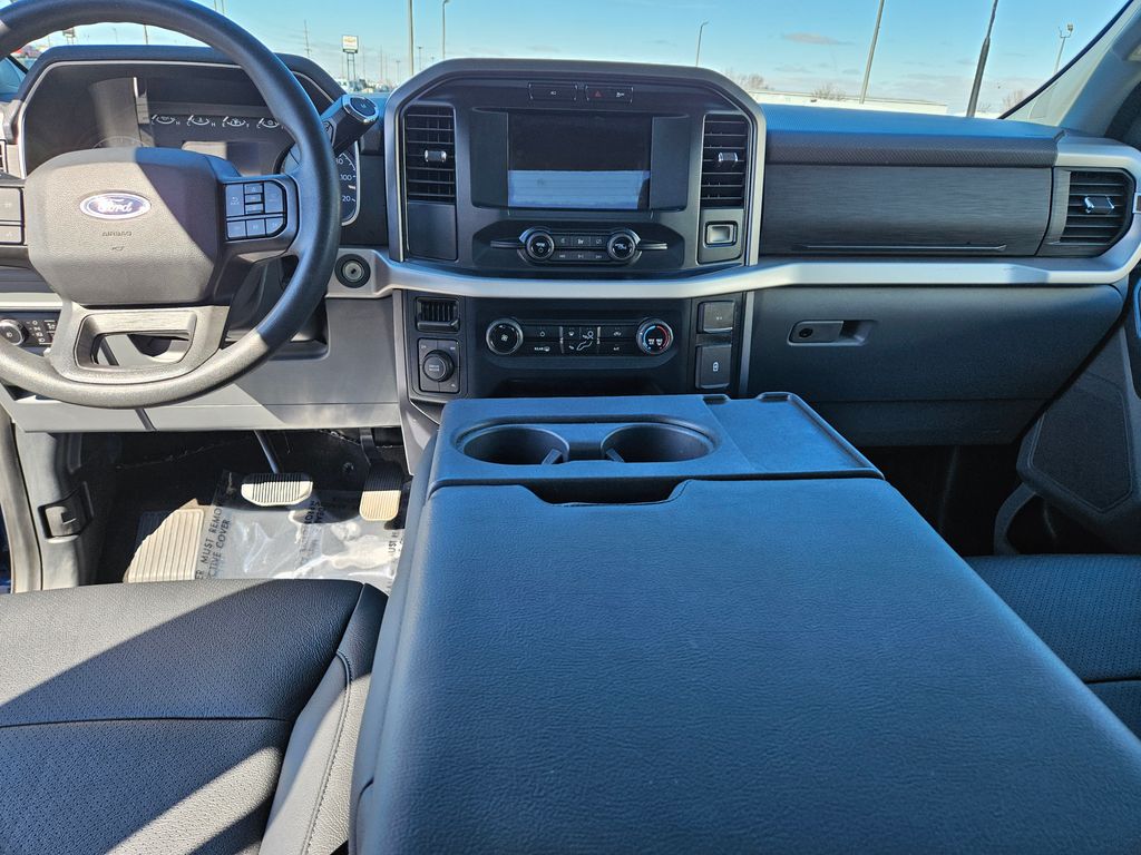 2023 Ford F-150 XLT - Photo 16