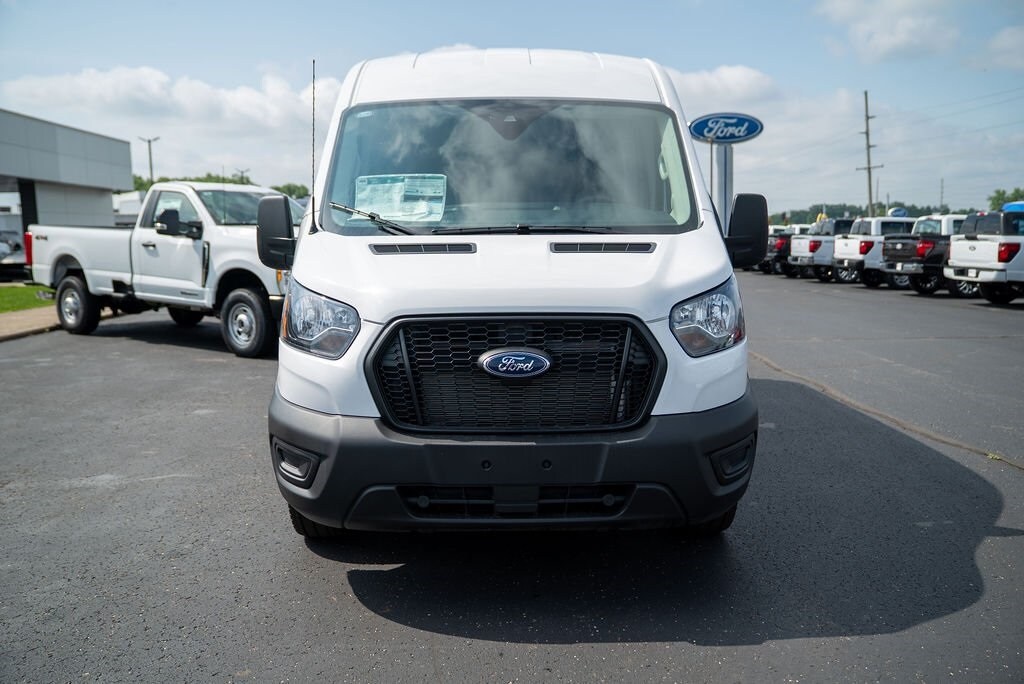 2025 Ford Transit photo 2