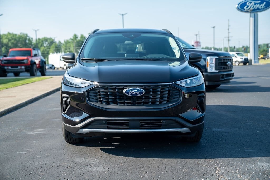 2025 Ford Escape Active photo 2