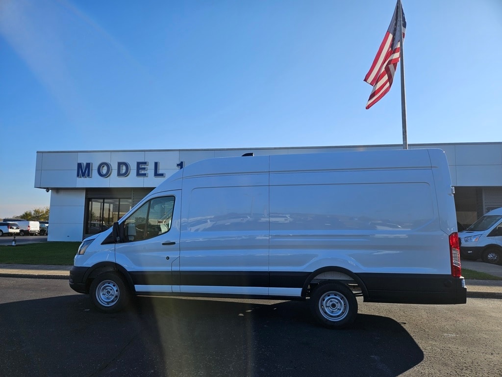 2026 Ford Transit Van Base's photo