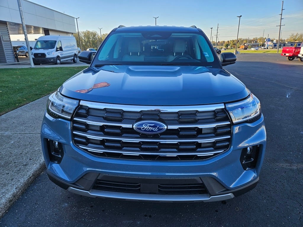 New 2025 Ford Explorer Active SUV