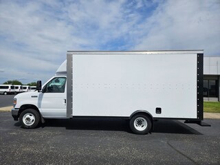 2026 Ford E-350 Cutaway Base Truck