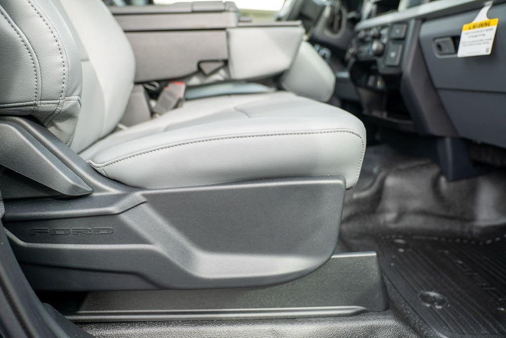 2025 Ford F-250 Super Duty XL - Photo 16