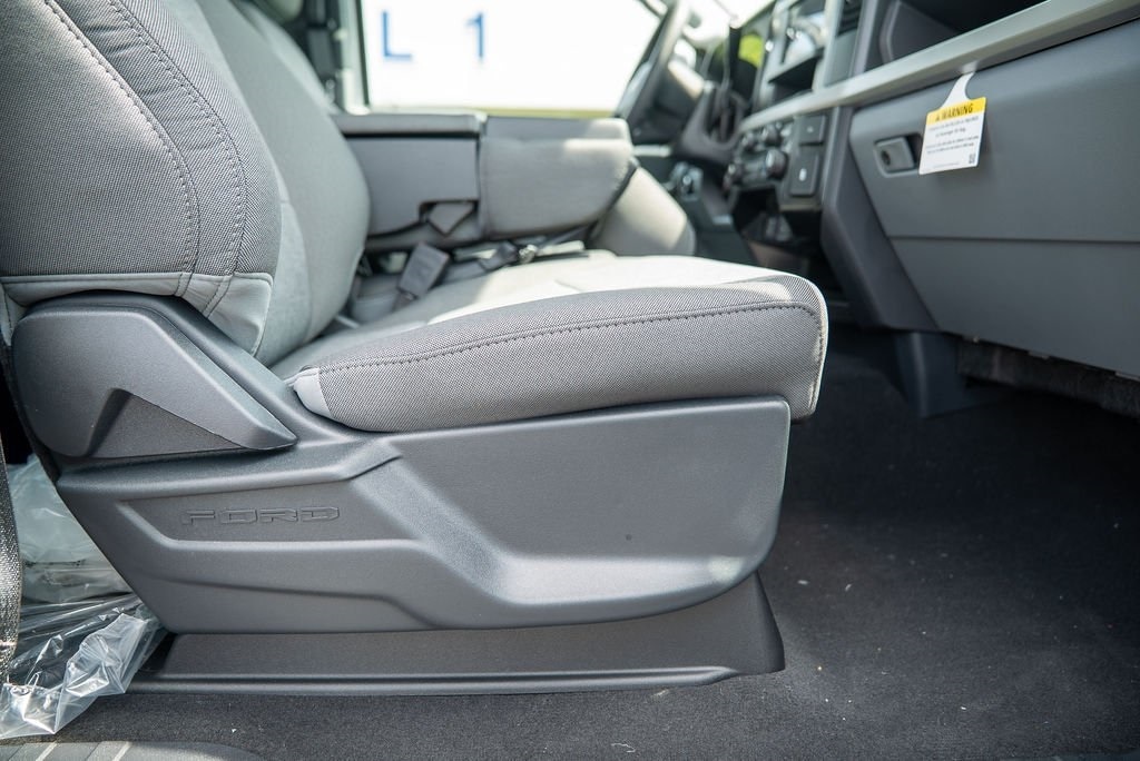 2025 Ford F-350 Super Duty XL - Photo 20