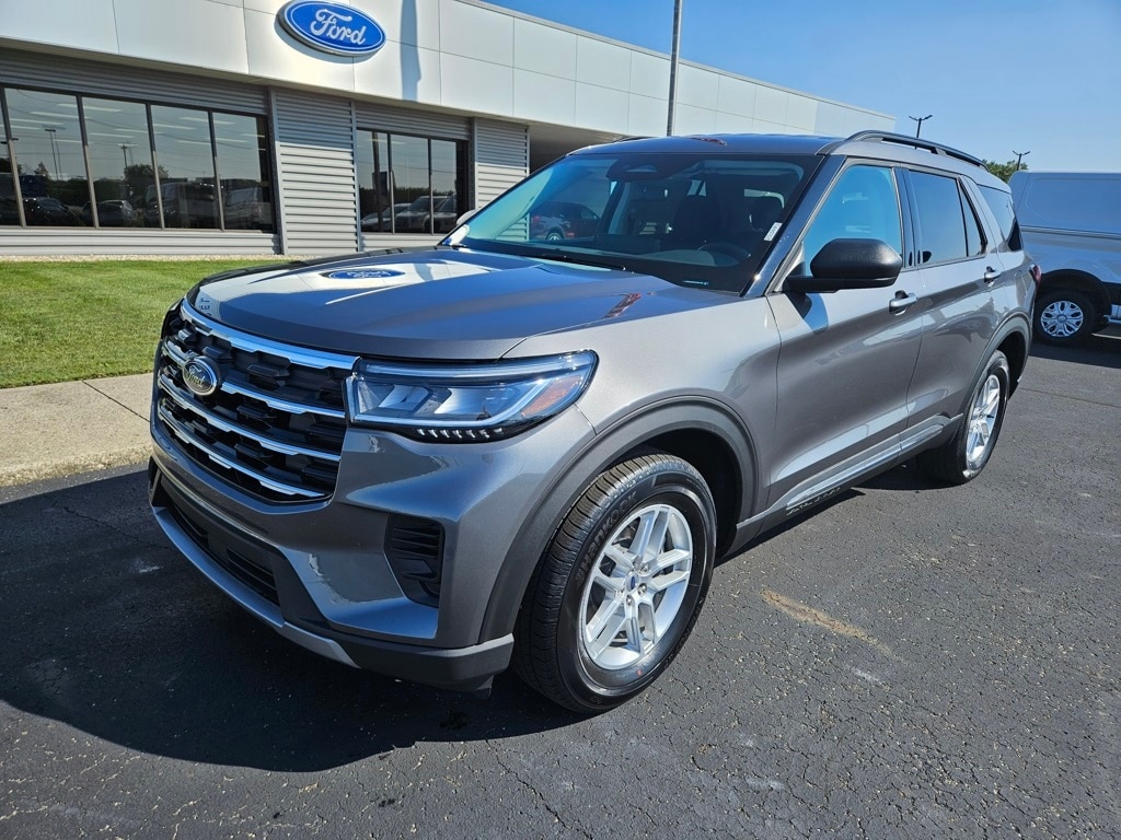 New 2025 Ford Explorer Active SUV