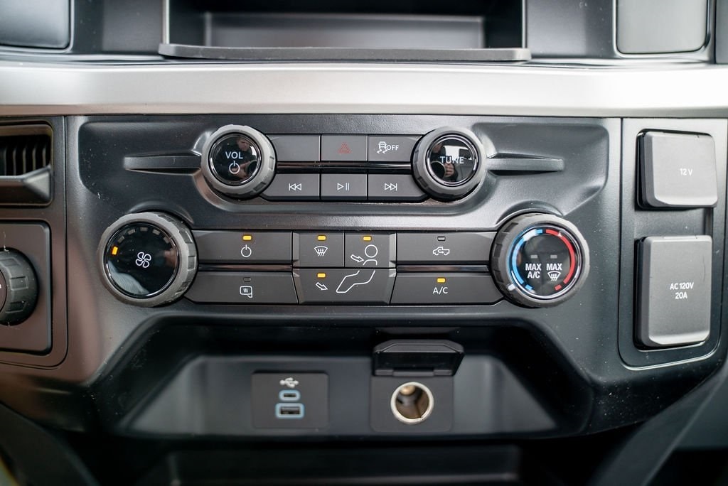 2025 Ford F-250 Super Duty XL - Photo 21