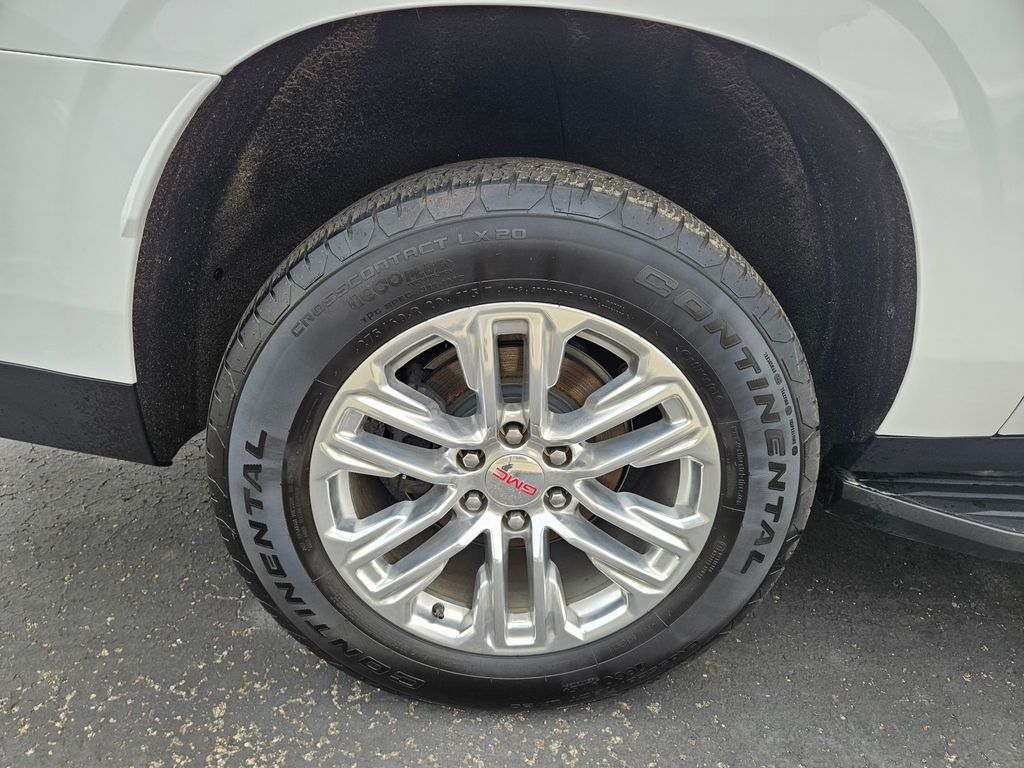 2023 GMC Yukon XL SLT - Photo 11
