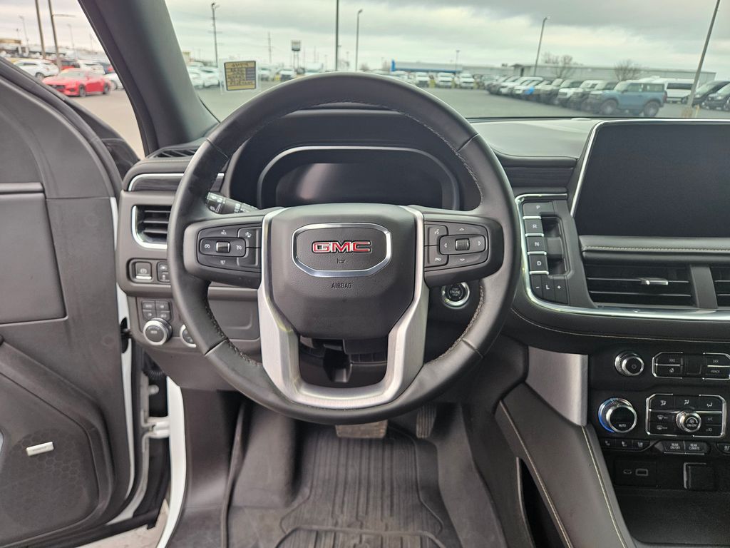 2023 GMC Yukon XL SLT - Photo 17