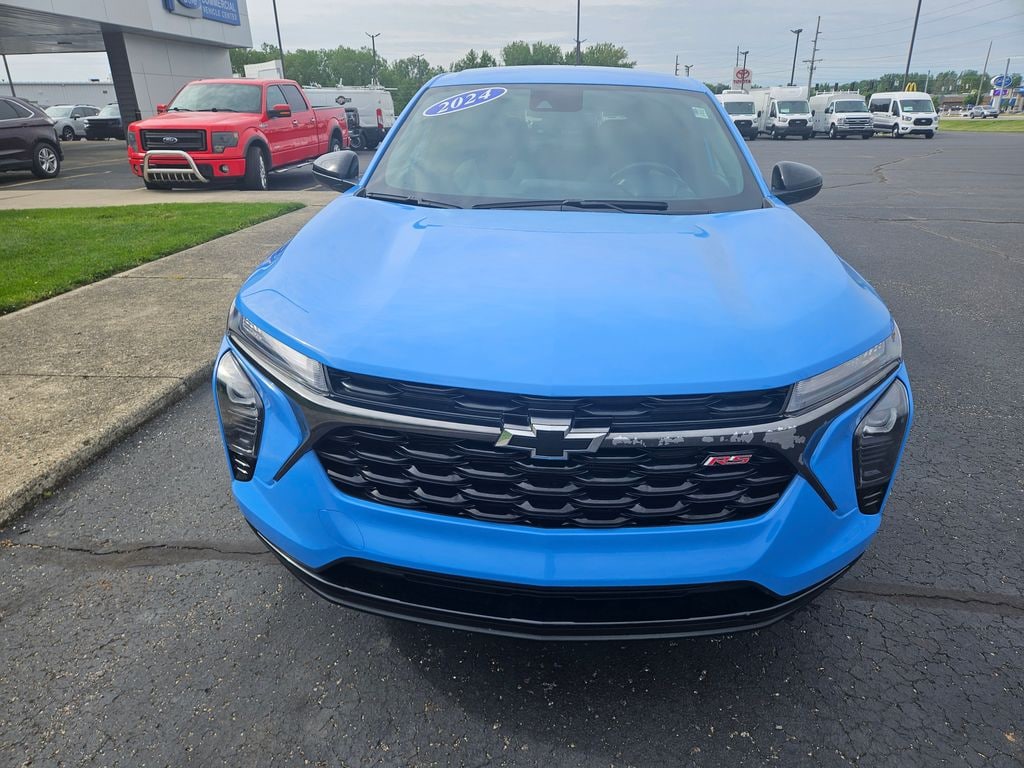 Used 2024 Chevrolet Trax 1RS SUV