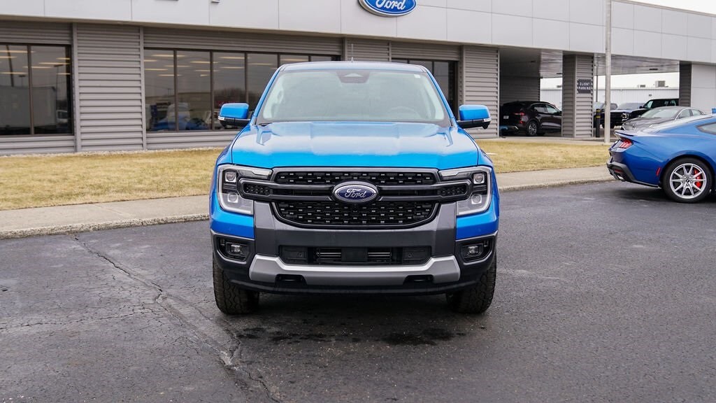 2024 Ford Ranger Lariat photo 2