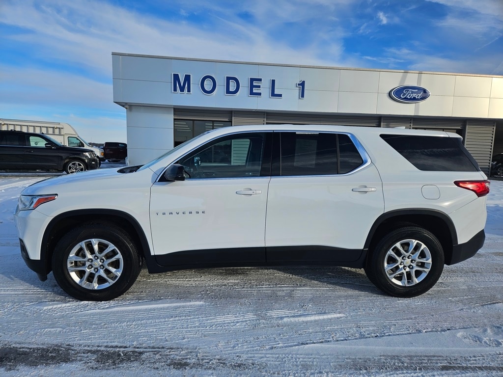 Used 2020 Chevrolet Traverse LS w/1LS SUV