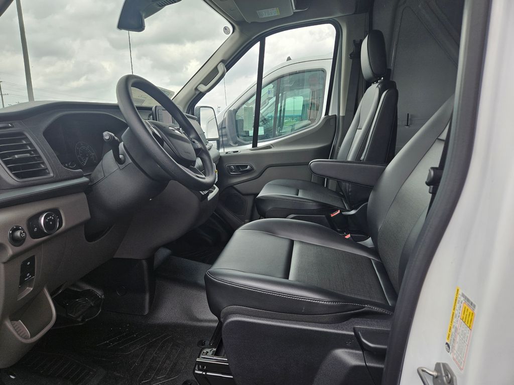 2025 Ford Transit Van Base - Photo 10