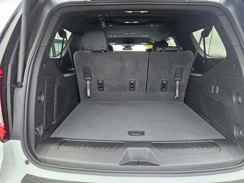 2023 GMC Yukon XL SLT - Photo 24