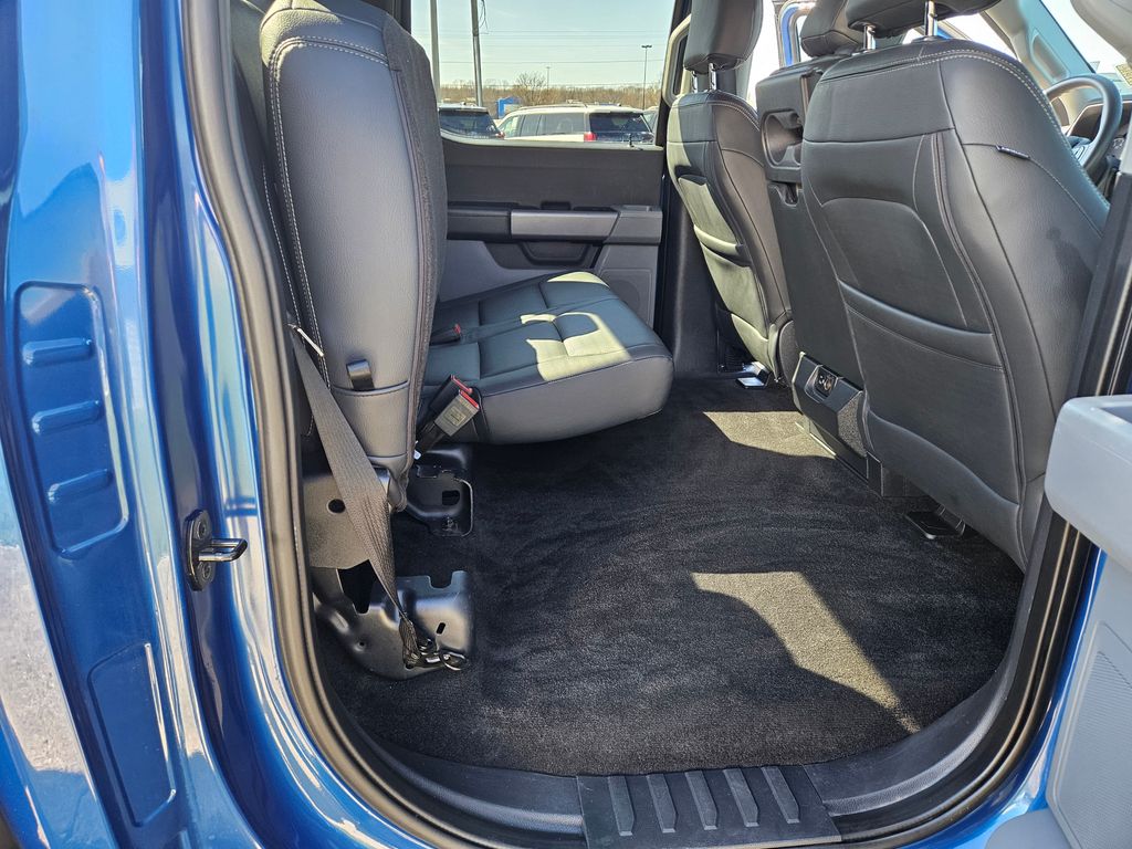 2023 Ford F-150 XLT - Photo 23