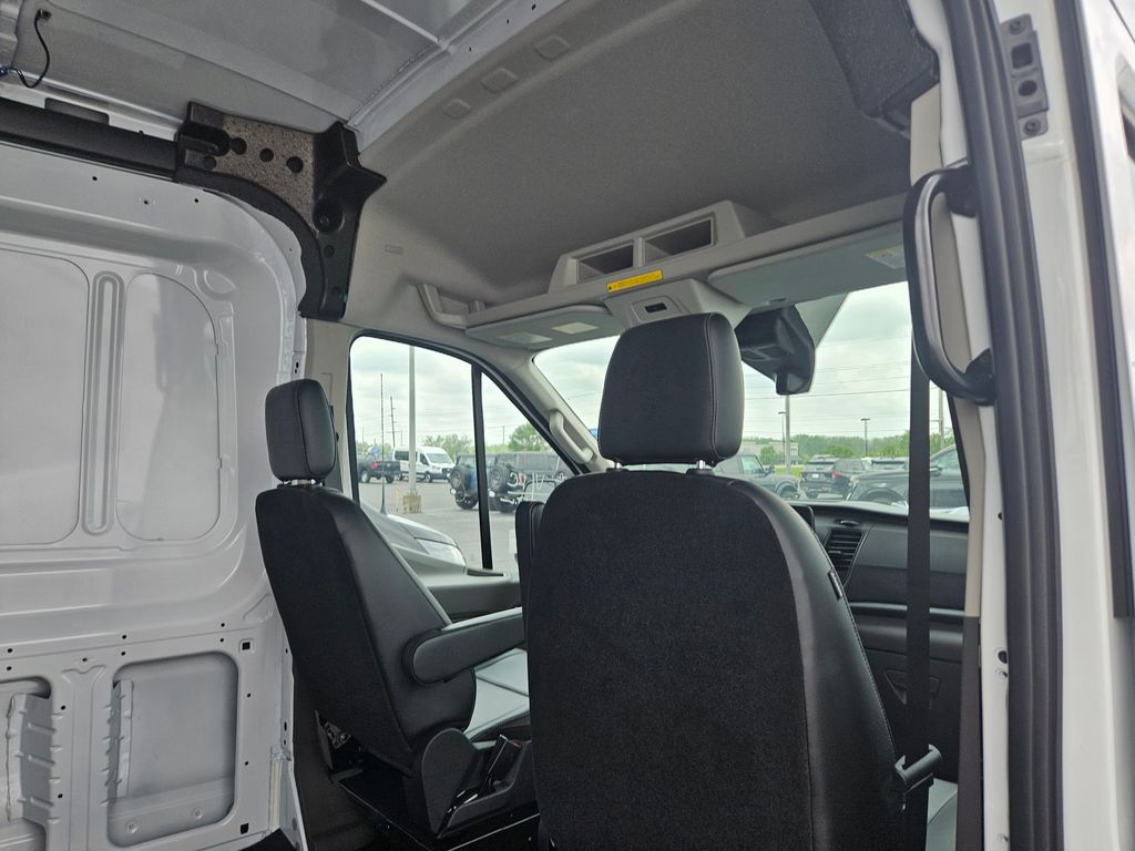 2025 Ford Transit Van Base - Photo 19