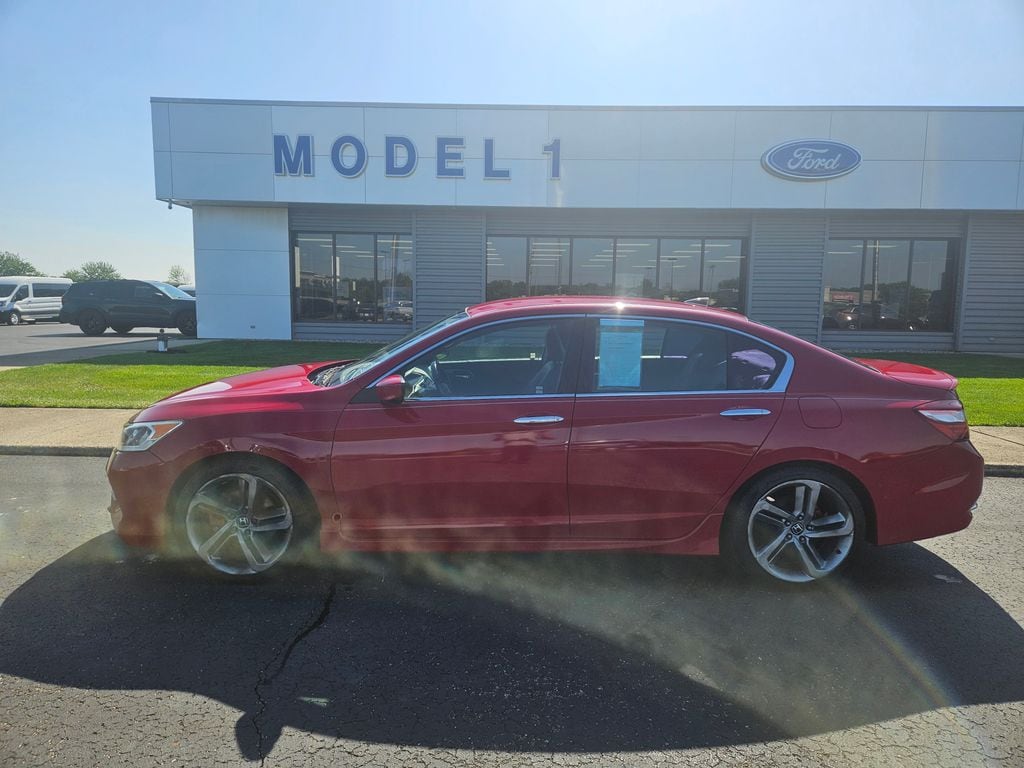 Used 2017 Honda Accord Sport SE Sedan