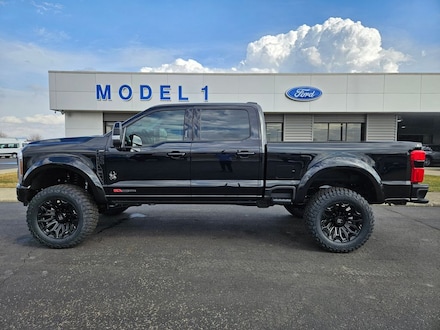 2026 Ford F-250 Black Widow Truck Crew Cab