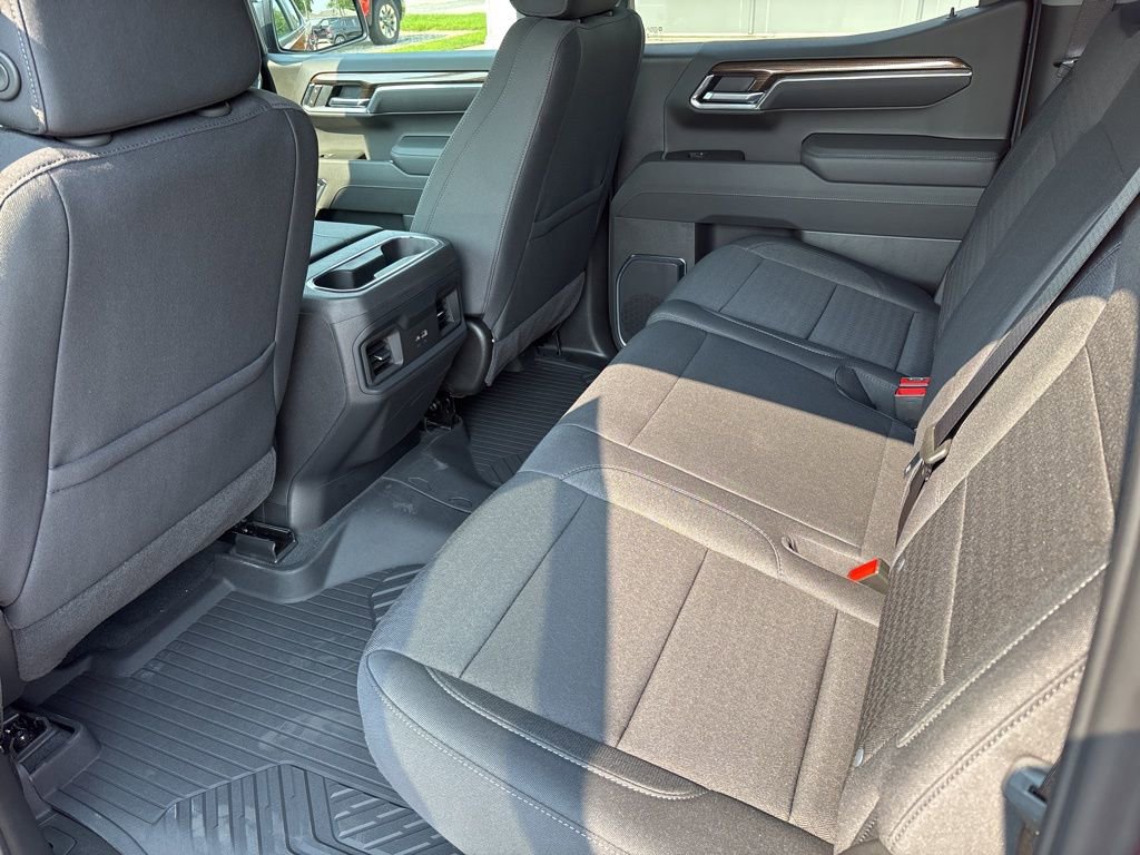 2025 Chevrolet Silverado 1500 LT Trail Boss - Photo 12