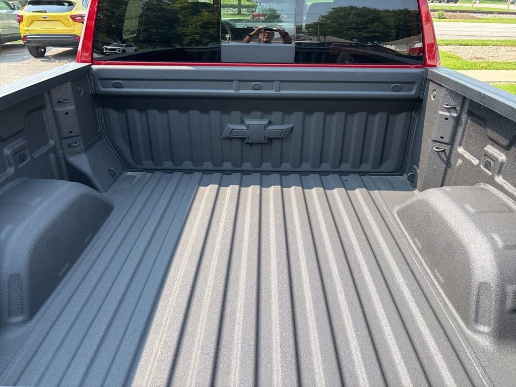 2025 Chevrolet Silverado 1500 LT Trail Boss - Photo 6