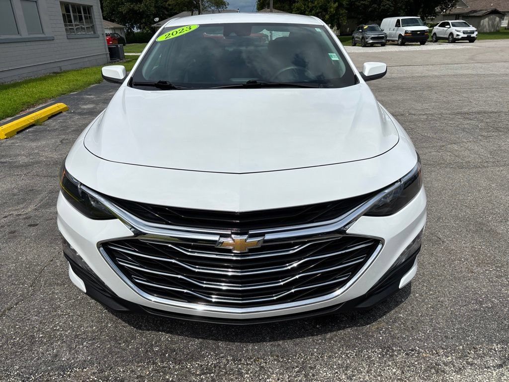 Used 2023 Chevrolet Malibu 1LT with VIN 1G1ZD5ST1PF242666 for sale in Kentland, IN