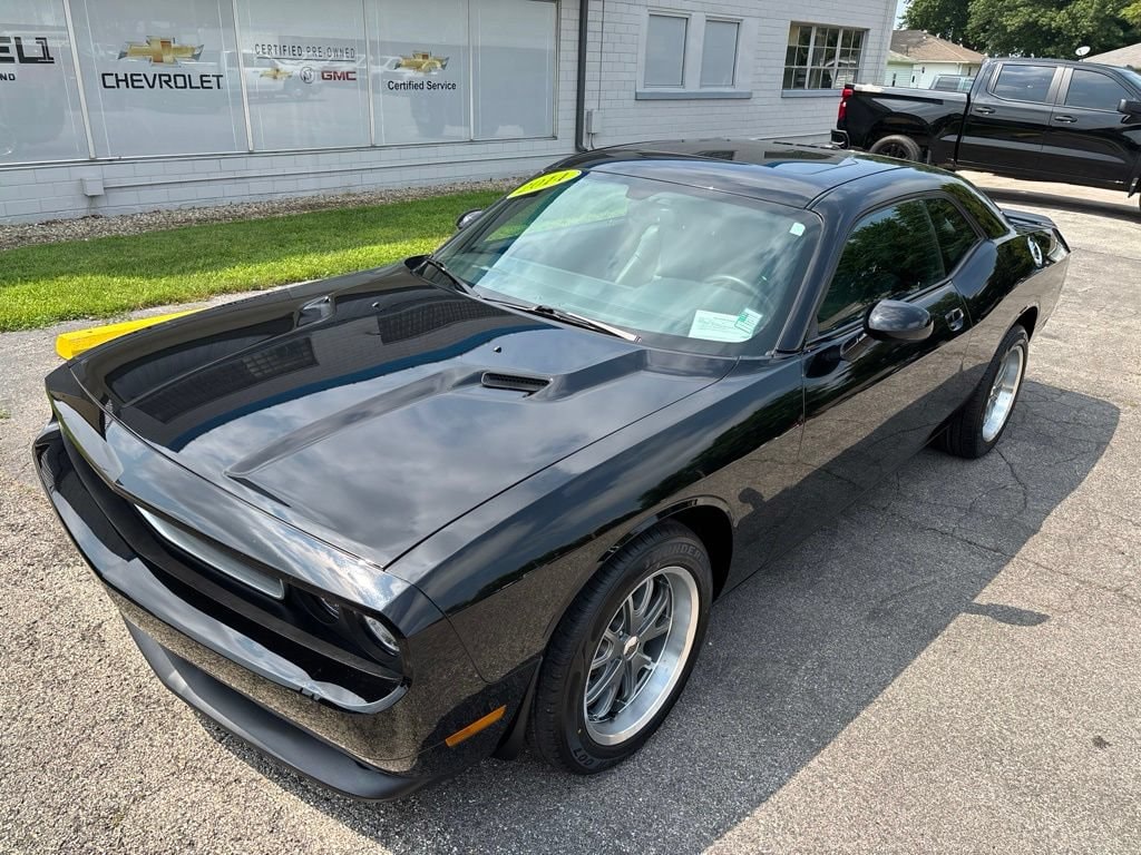 Used 2014 Dodge Challenger SXT Plus