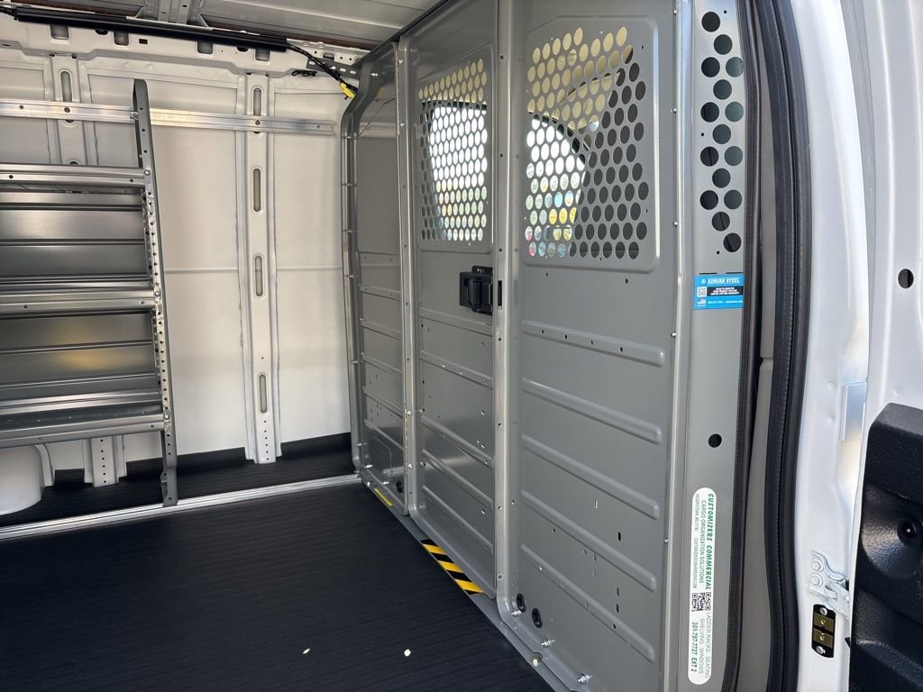 2025 Chevrolet Express Cargo Work Van - Photo 10