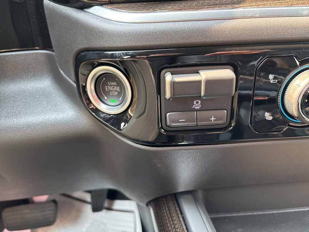 2025 Chevrolet Silverado 1500 LT Trail Boss - Photo 26