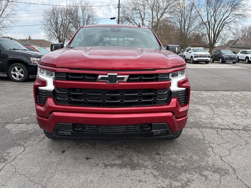 2025 Chevrolet Silverado 1500 RST photo 2