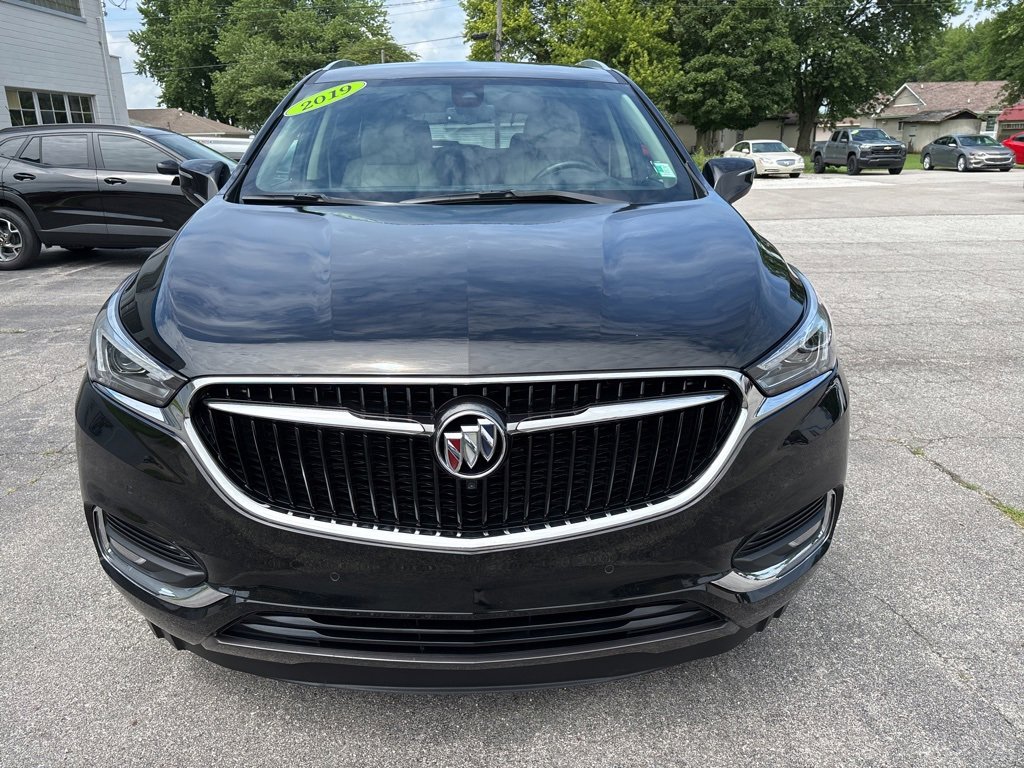 2019 Buick Enclave Premium photo 2
