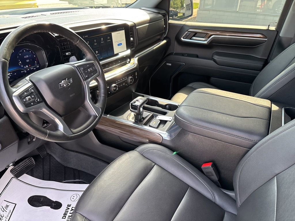 2023 Chevrolet Silverado 1500 RST - Photo 18