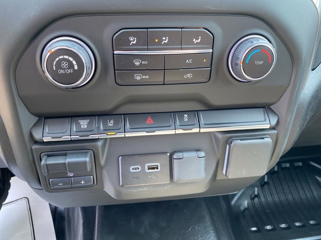 2025 Chevrolet Silverado 3500 HD Work Truck - Photo 21