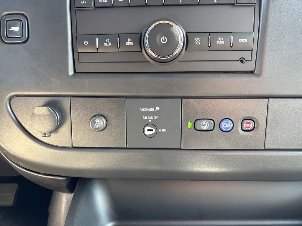 2025 Chevrolet Express Cargo Work Van - Photo 16