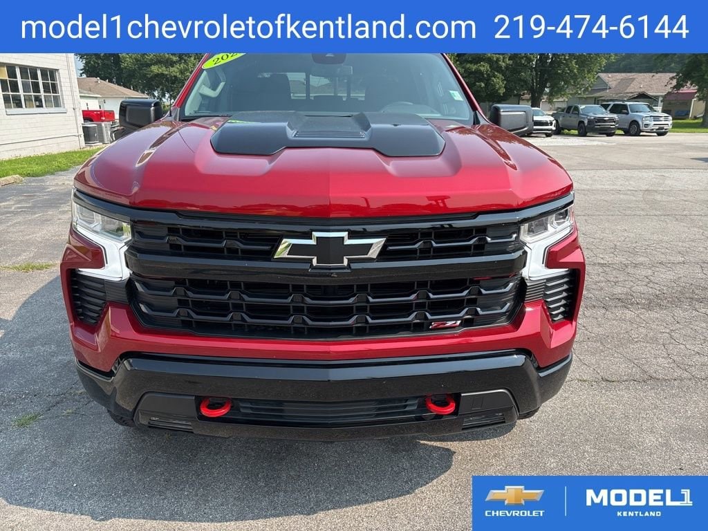 2025 Chevrolet Silverado 1500 LT Trail Boss - Photo 2