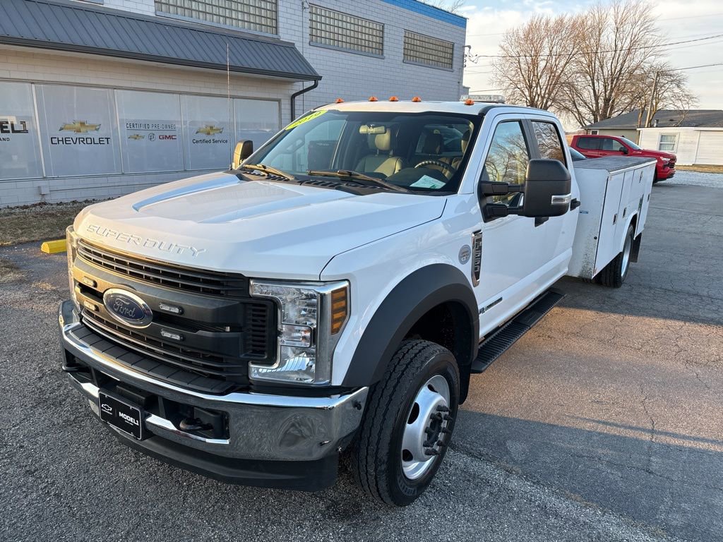2019 Ford F-550 Super Duty Chassis Cab XL
