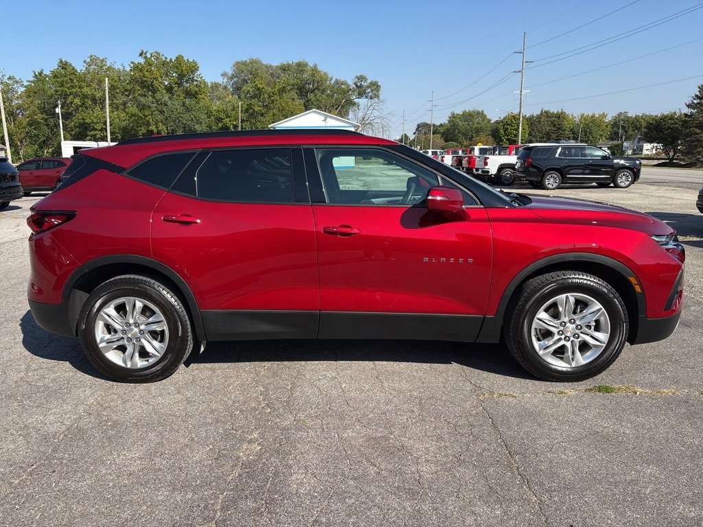 2021 Chevrolet Blazer 2LT photo 3