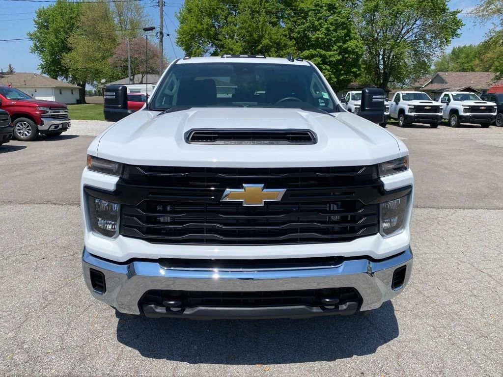 2025 Chevrolet Silverado 3500 HD Work Truck - Photo 2