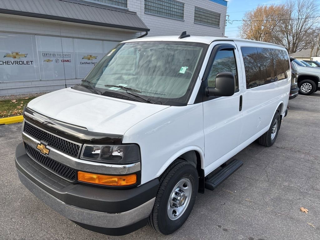 New 2025 Chevrolet Express Passenger 2500 1LS Van