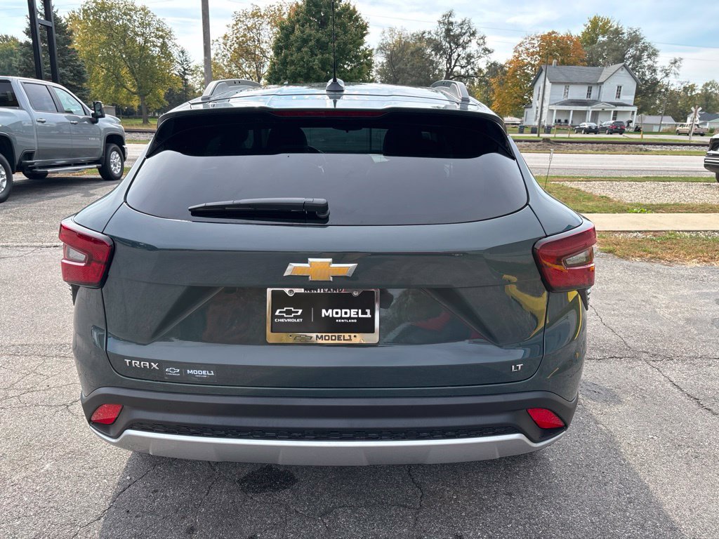 2026 Chevrolet Trax LT - Photo 6
