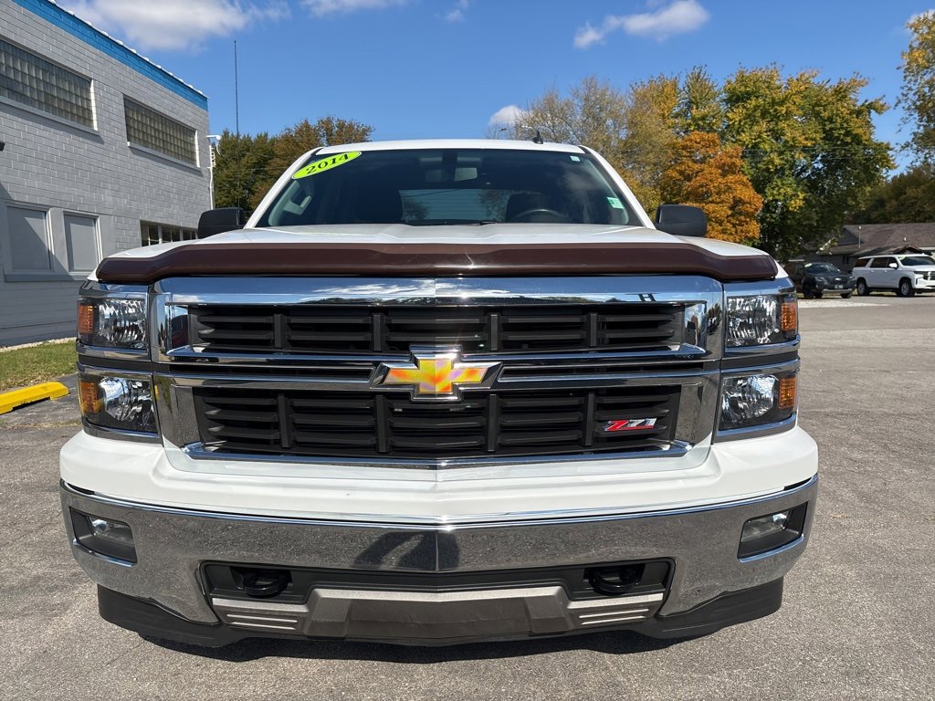 Used 2014 Chevrolet Silverado 1500 LT with VIN 1GCVKREC7EZ369500 for sale in Kentland, IN