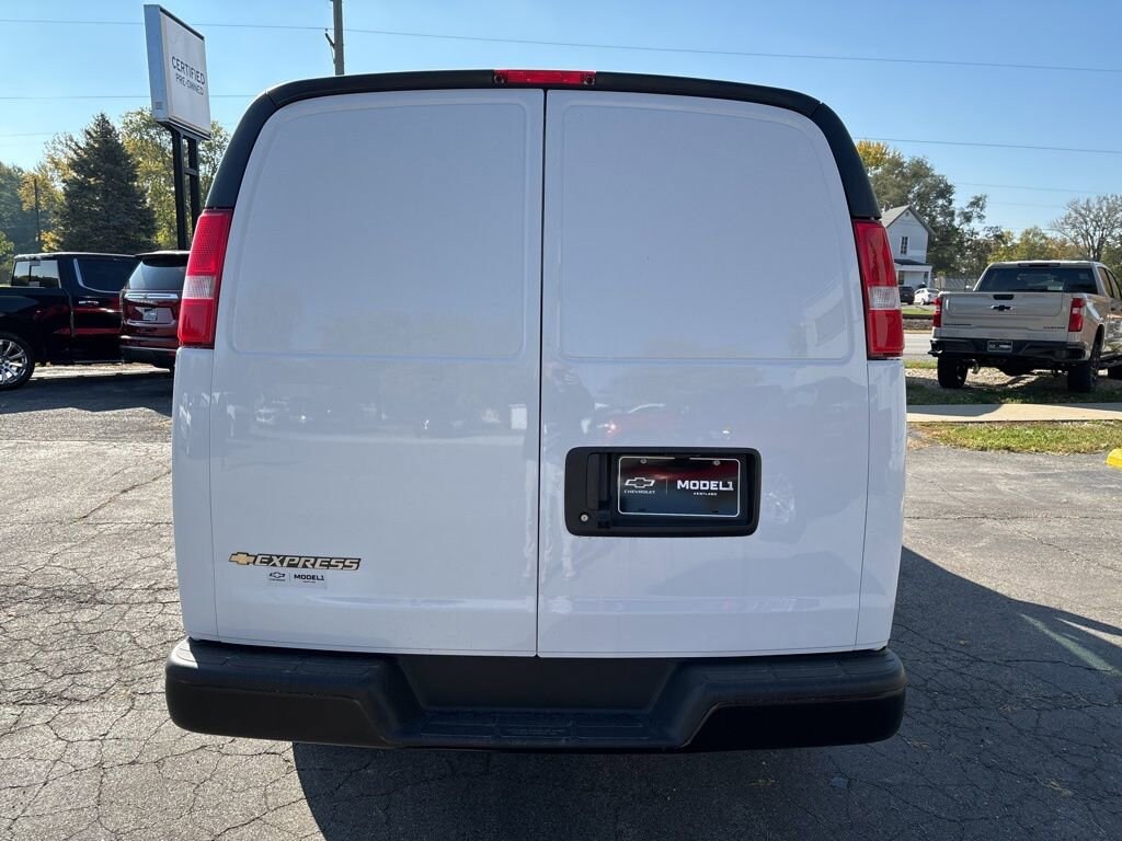 New 2025 Chevrolet Express Cargo WT Van