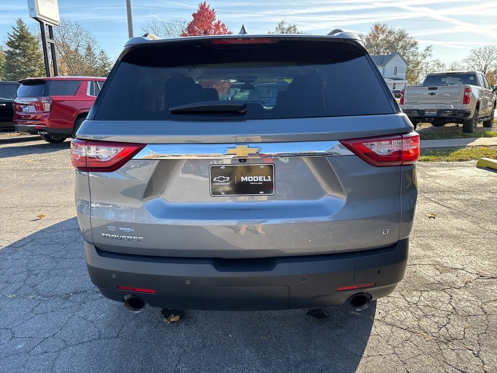 Used 2020 Chevrolet Traverse LT Cloth SUV