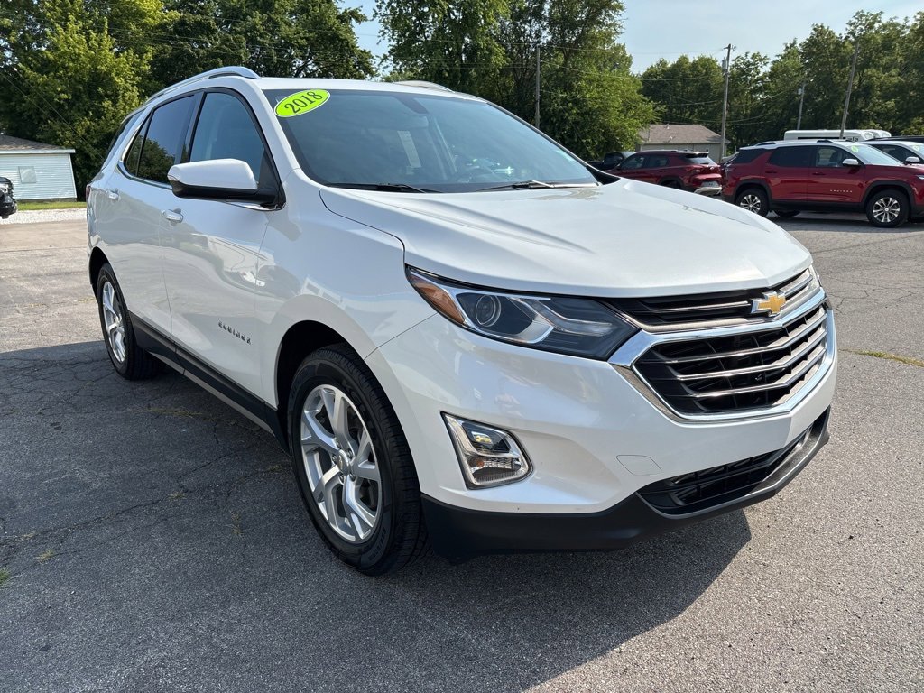 2018 Chevrolet Equinox LT photo 3