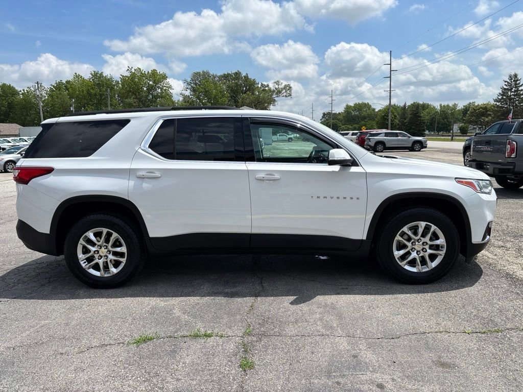 Used 2021 Chevrolet Traverse LT Cloth SUV