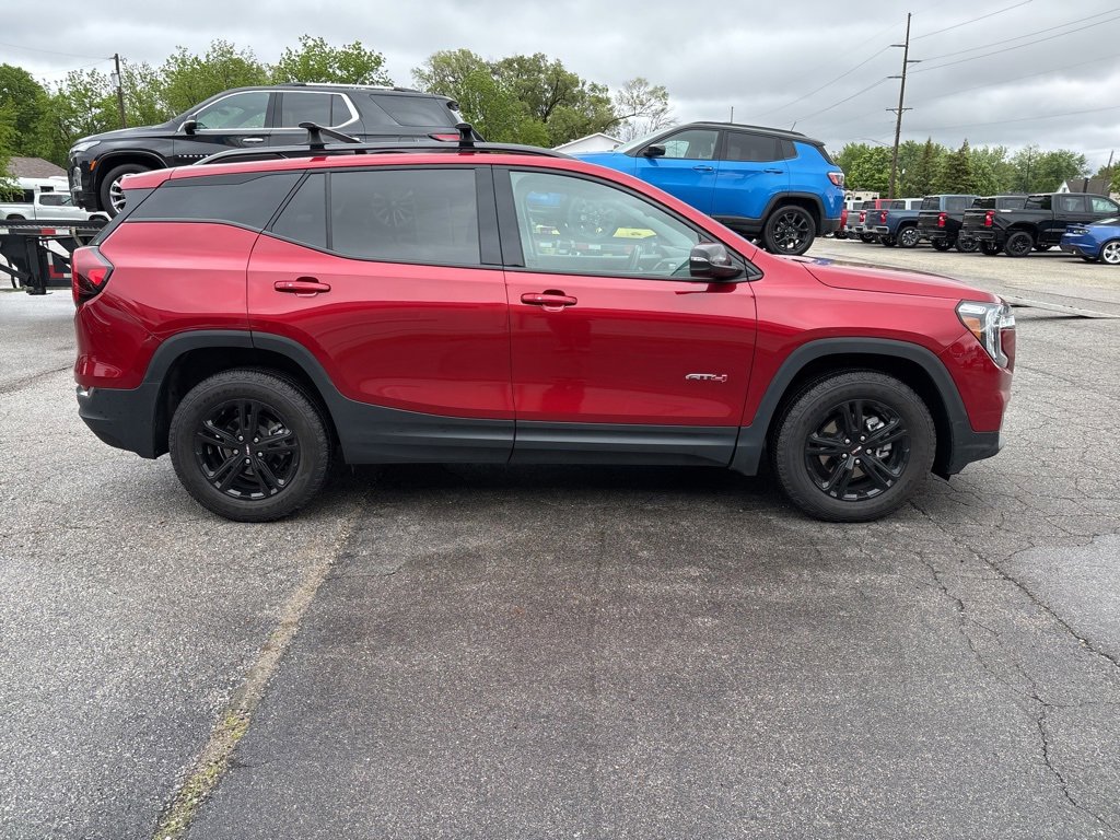 2022 Gmc Terrain AT4 photo 3