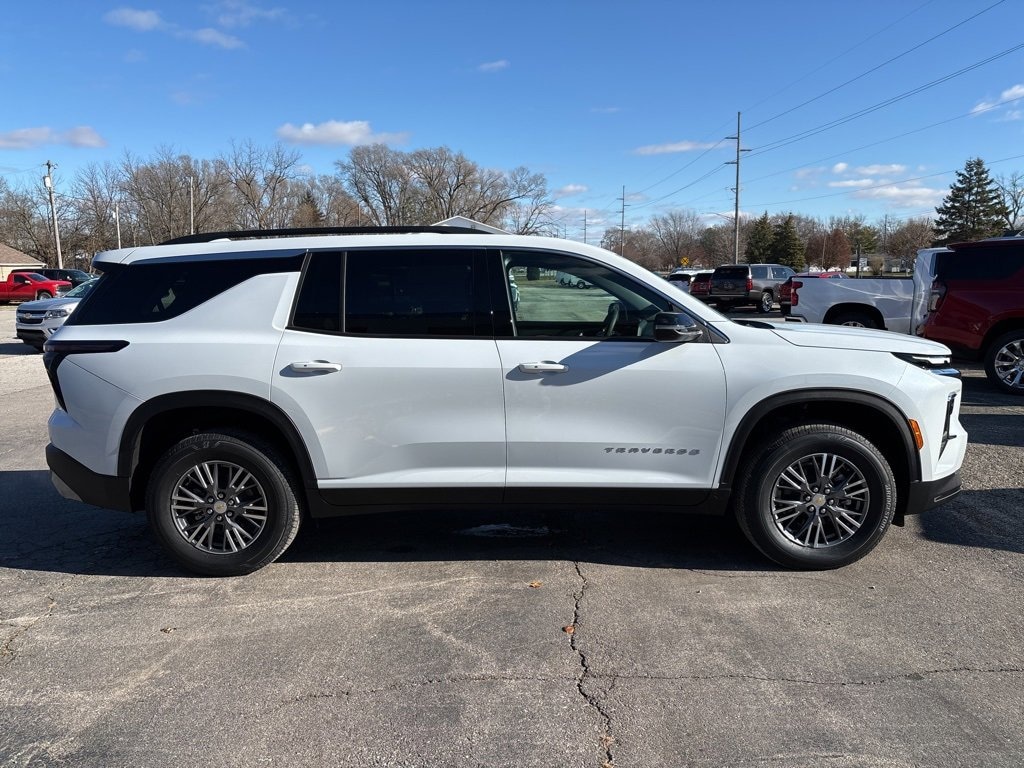New 2026 Chevrolet Traverse LT SUV