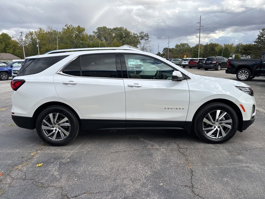 2024 Chevrolet Equinox Premier photo 3