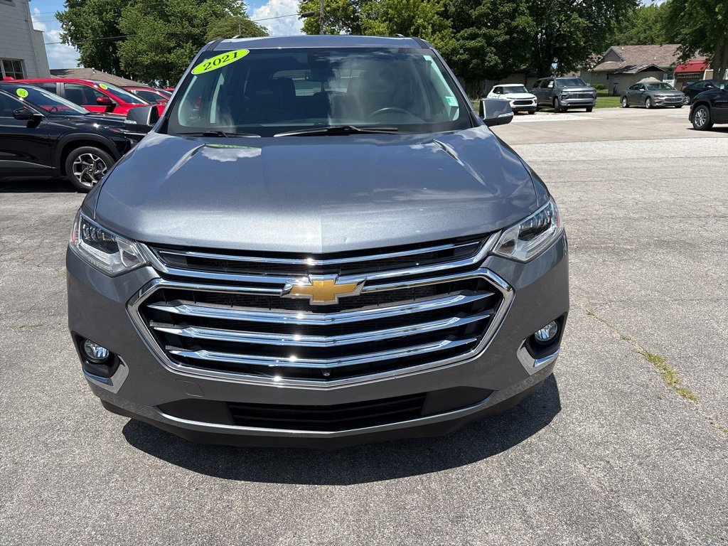 2021 Chevrolet Traverse High Country photo 2
