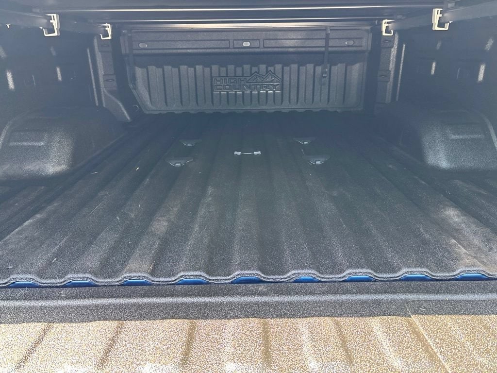 2022 Chevrolet Silverado 2500HD High Country - Photo 8